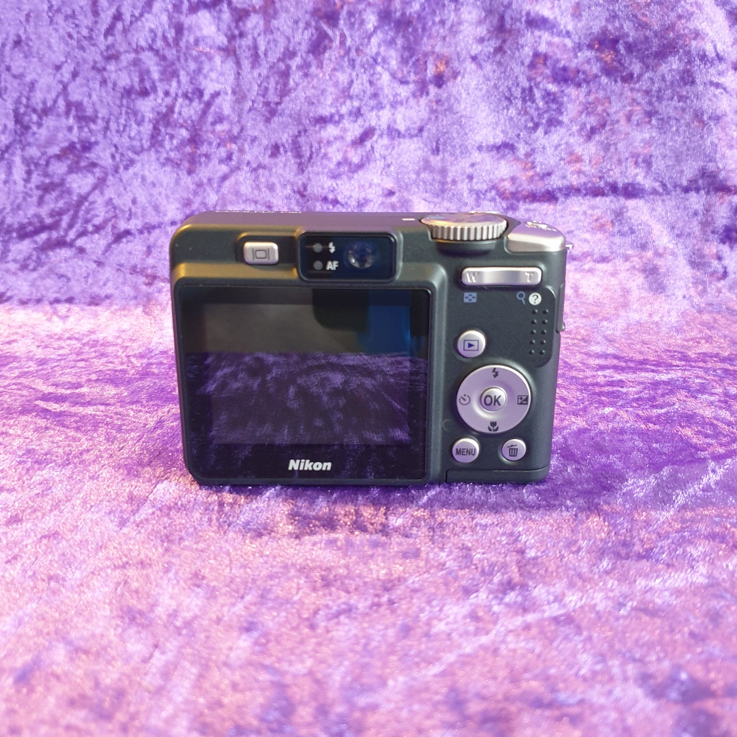 Nikon Coolpix P50