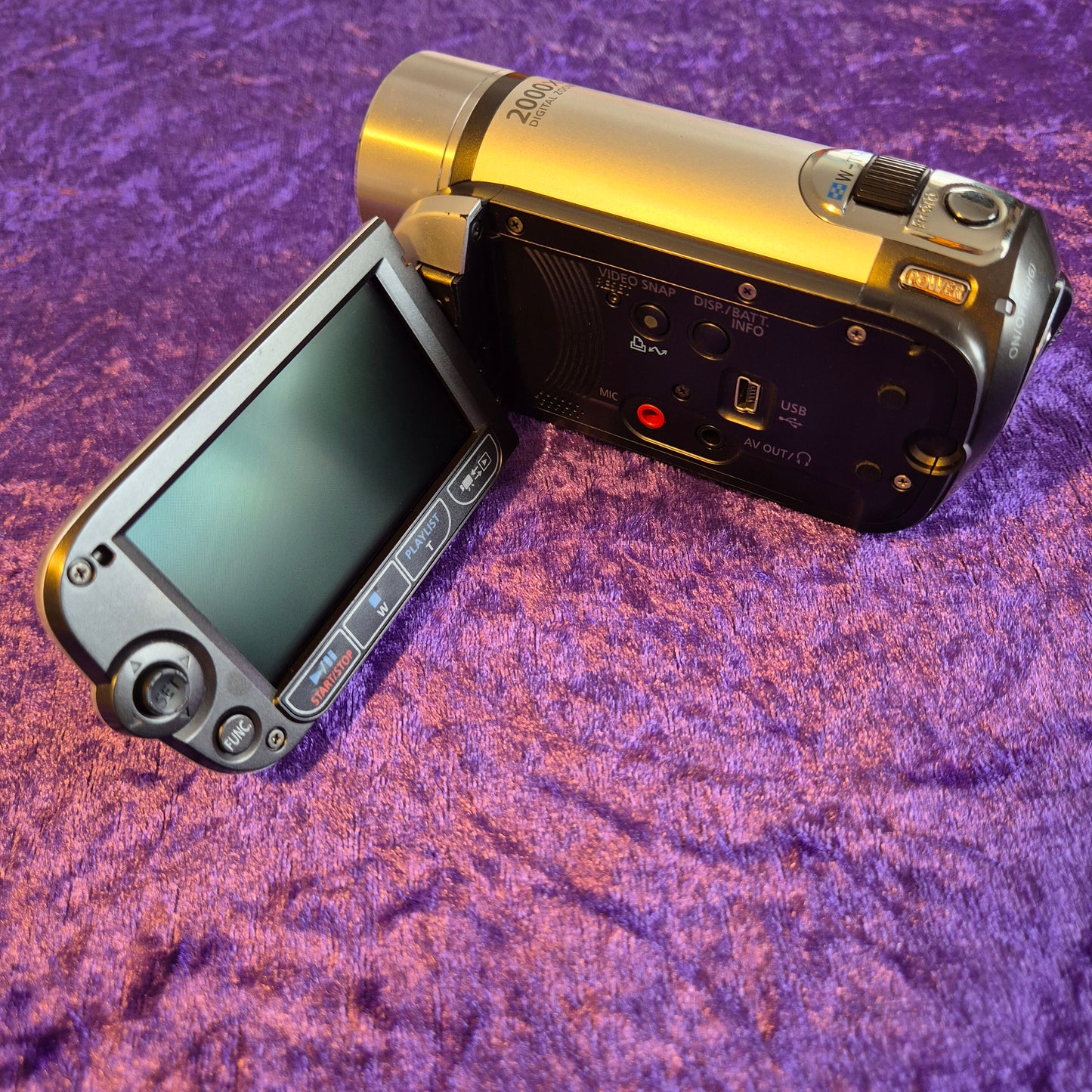 Canon FS200