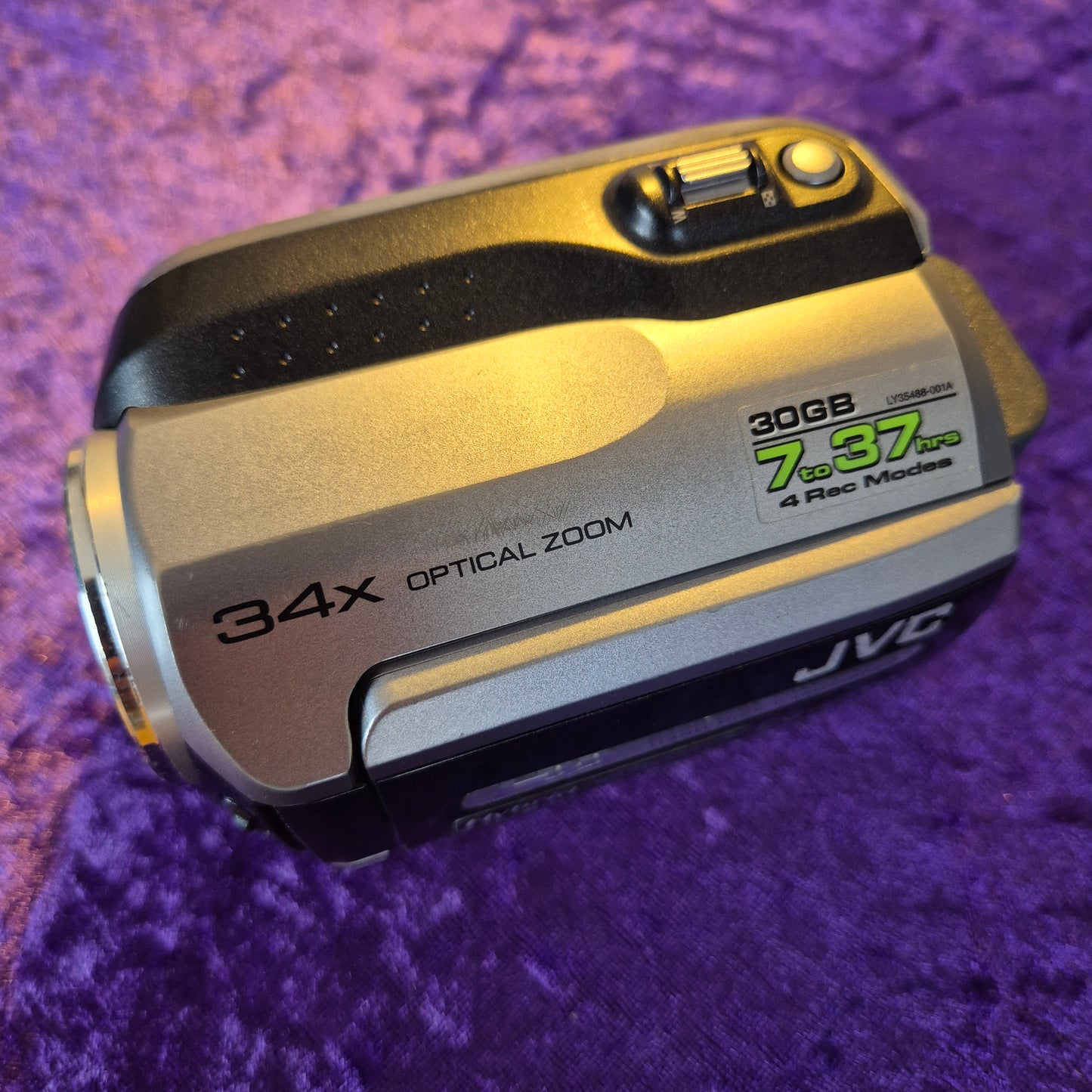 JVC Everio GZ-MG132