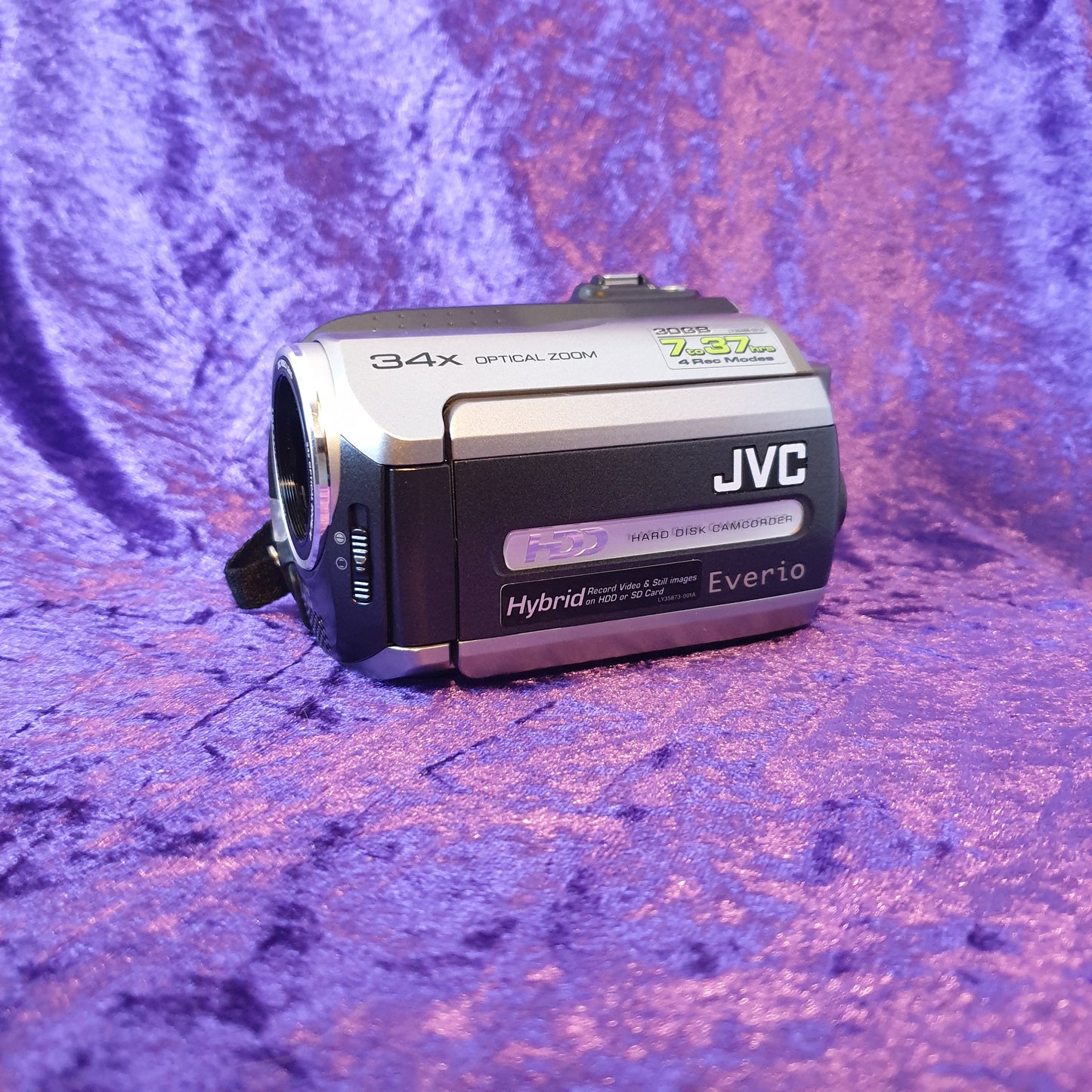 JVC Everio GZ-MG132