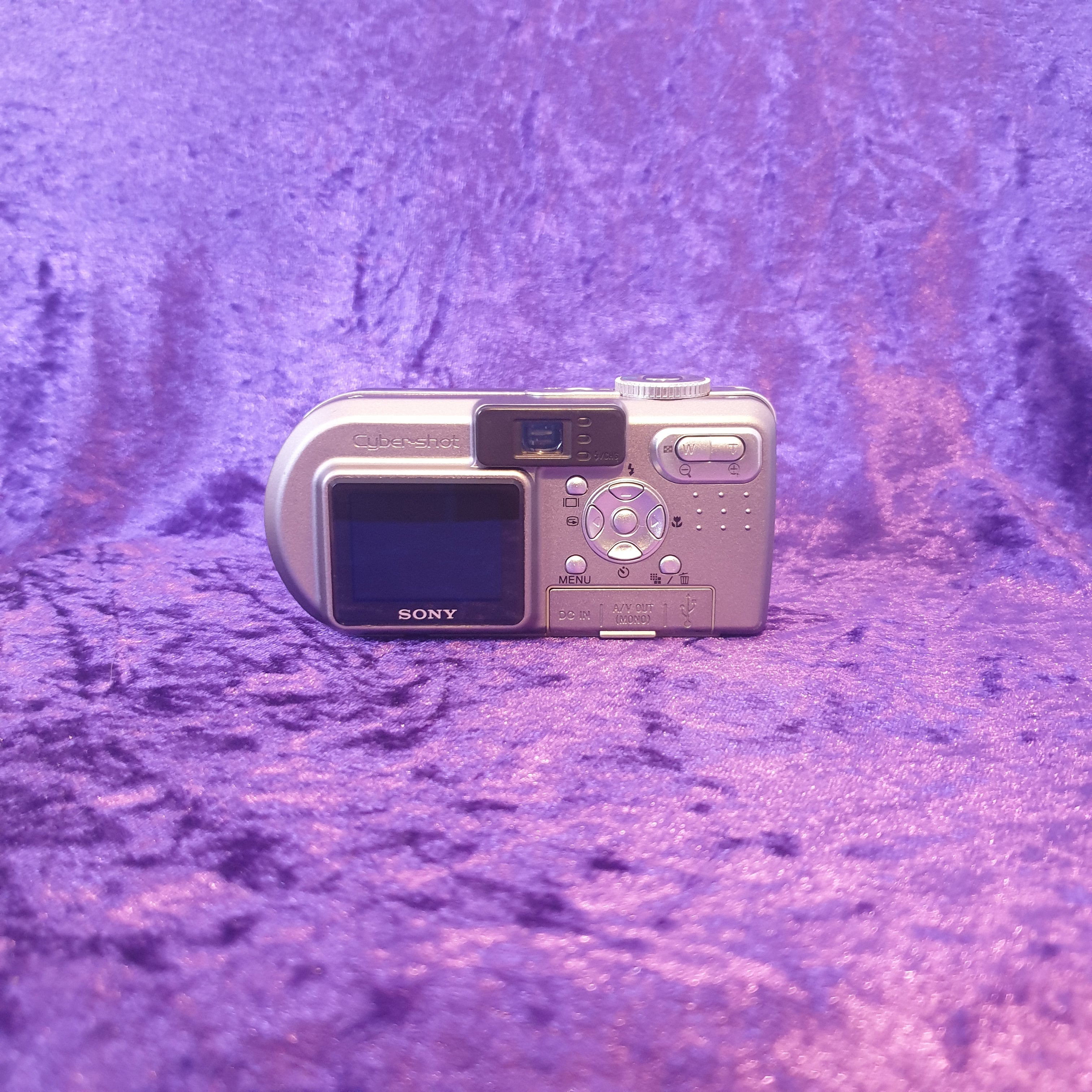 Sony Cybershot DSC-P10