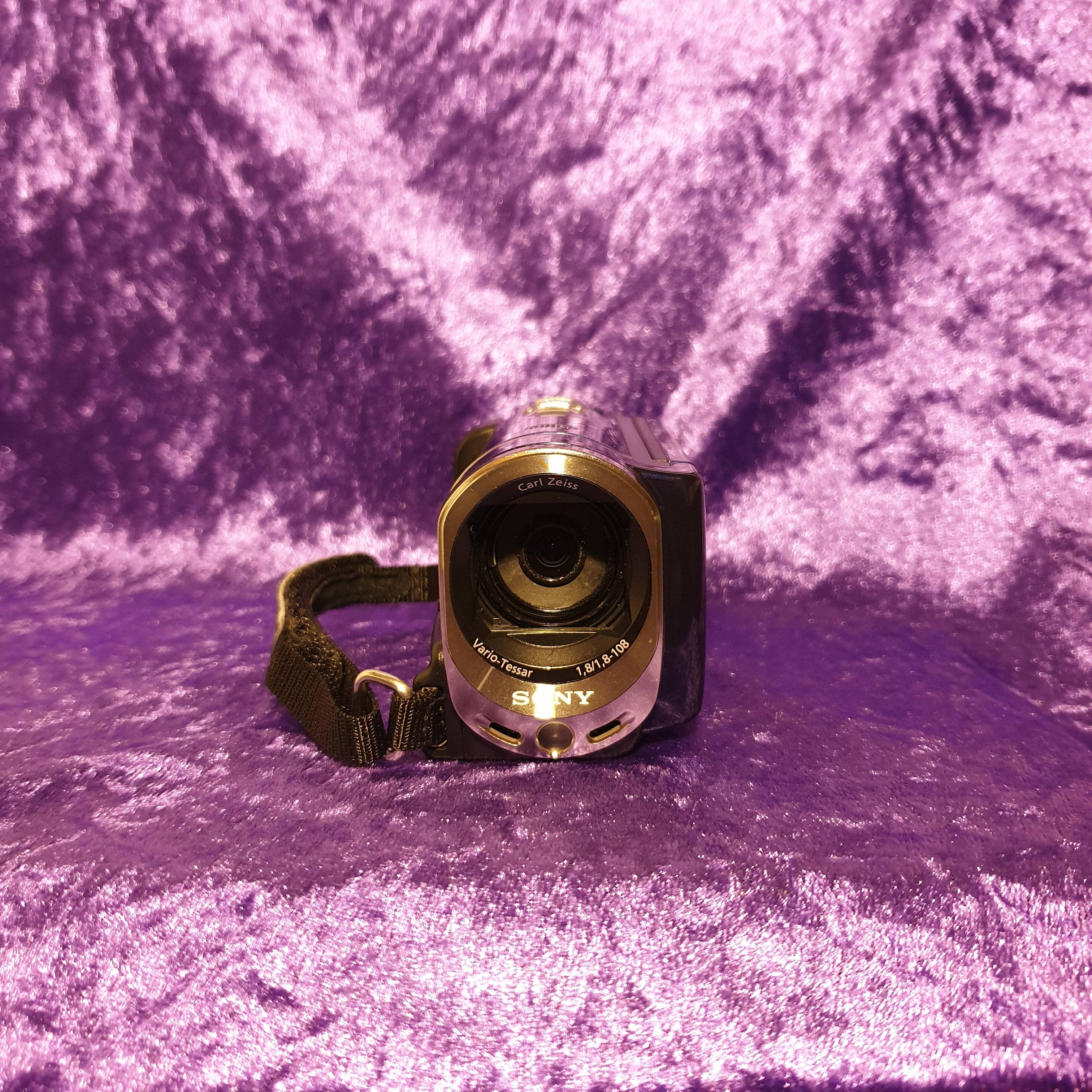 Sony Handycam DCR-SX33