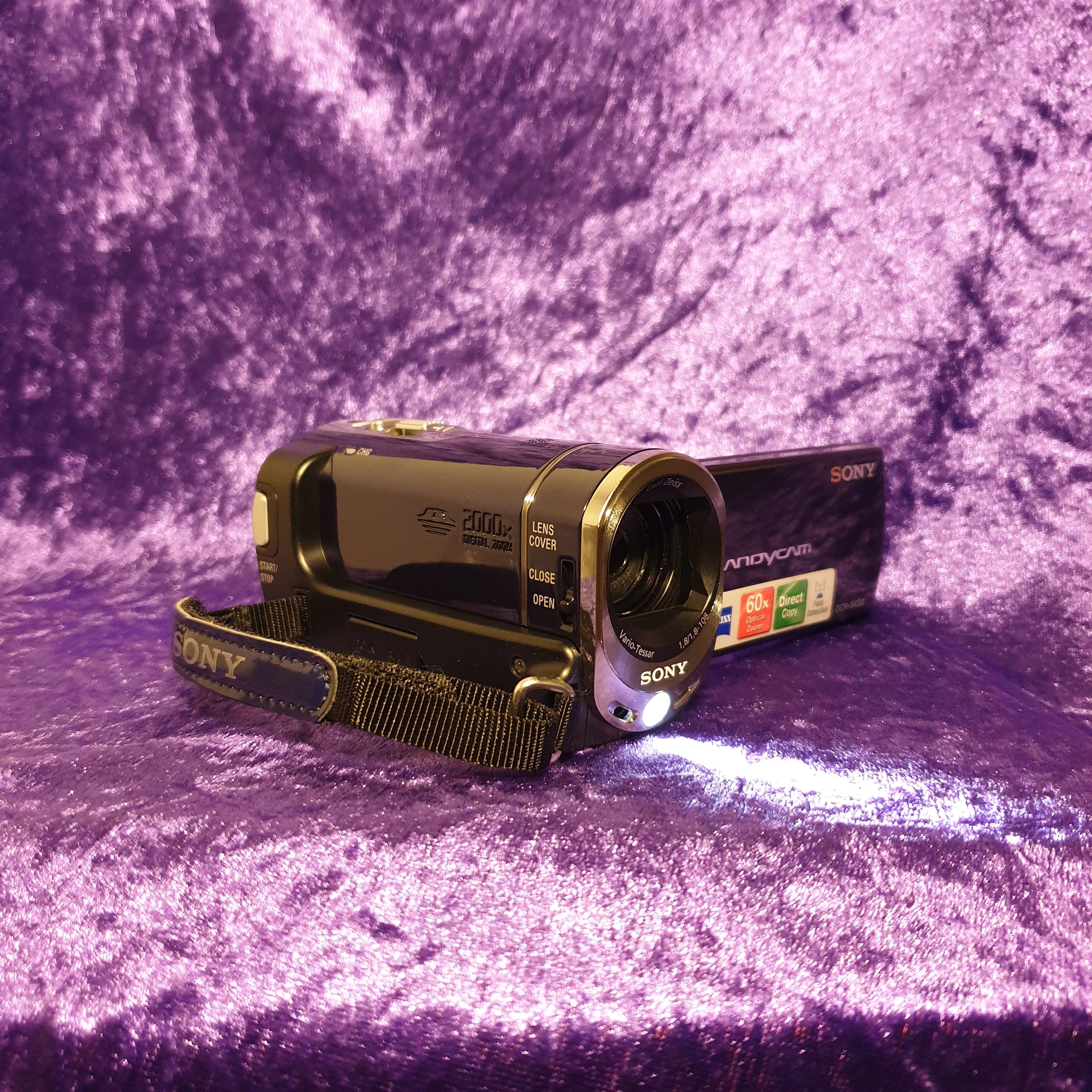 Sony Handycam DCR-SX33