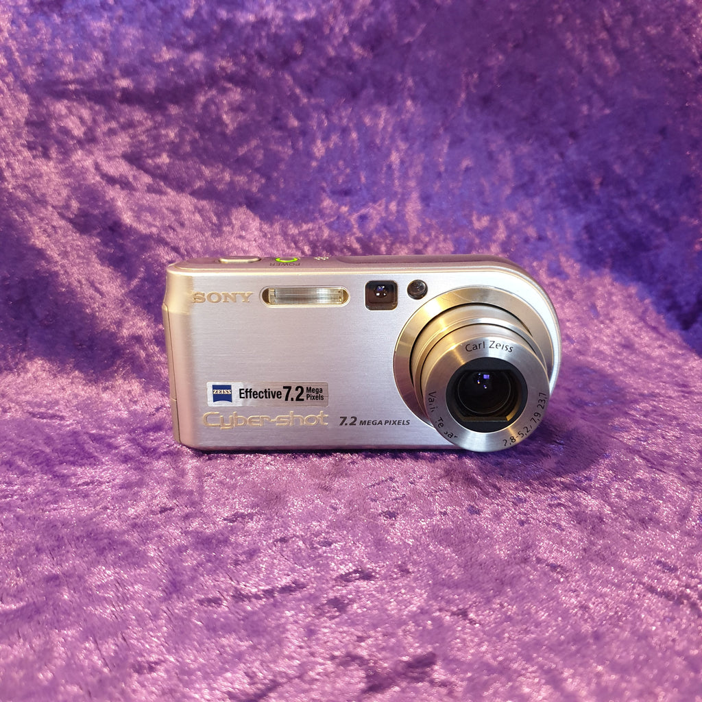 Sony Cybershot DSC-P200