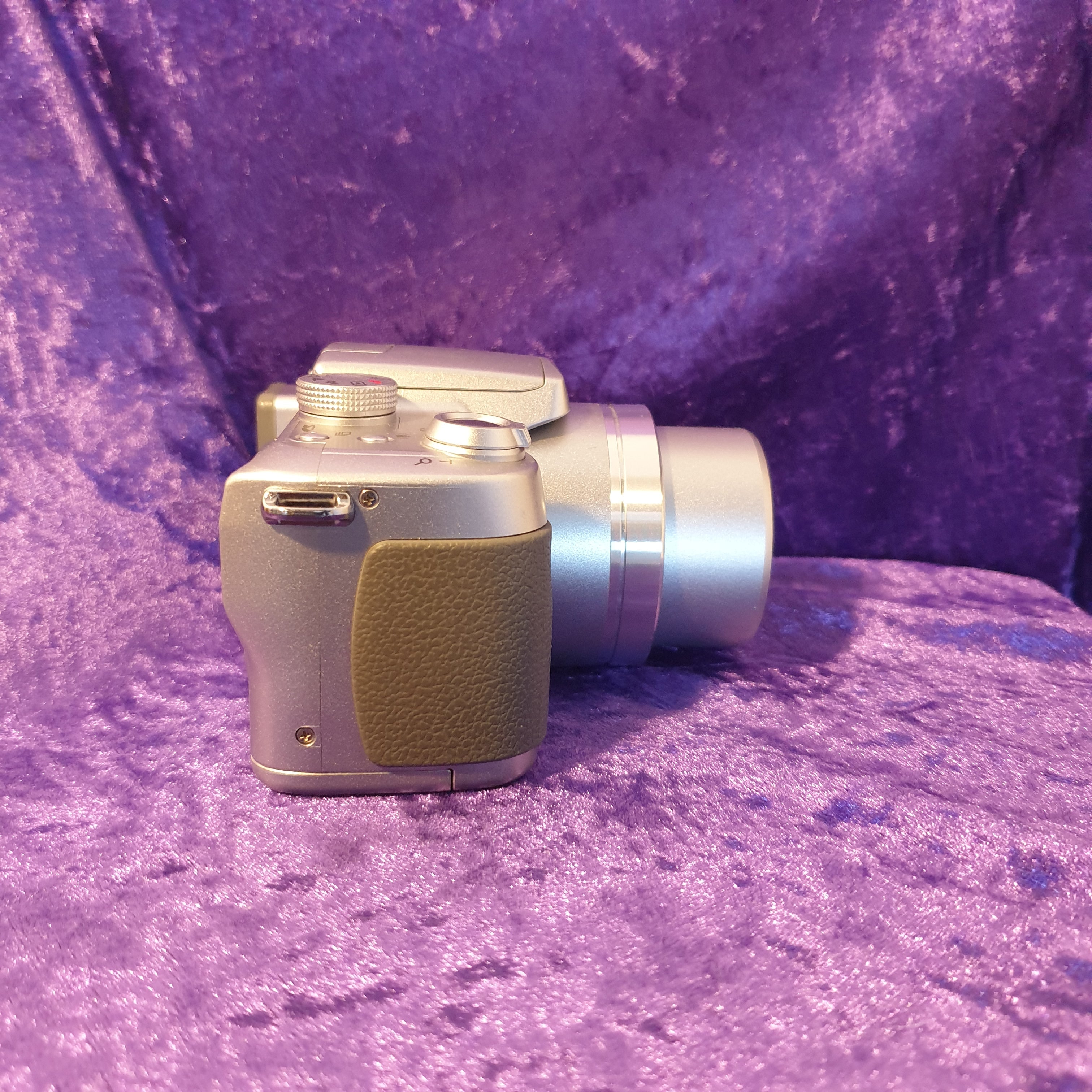 Panasonic Lumix DMC-FZ5