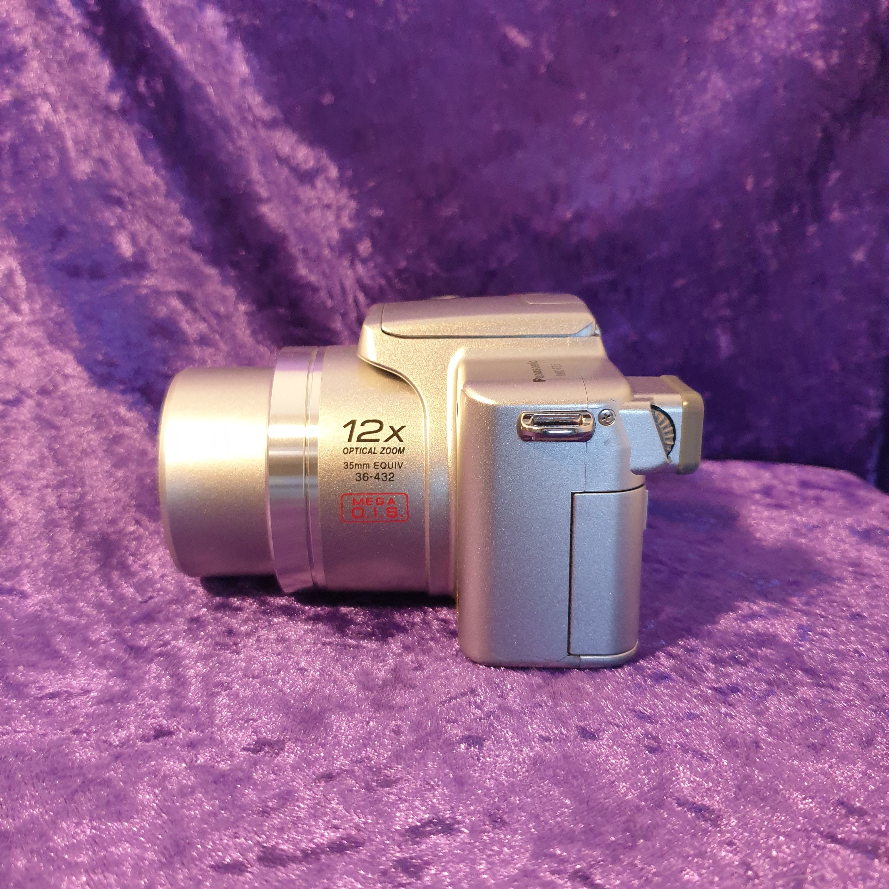 Panasonic Lumix DMC-FZ5