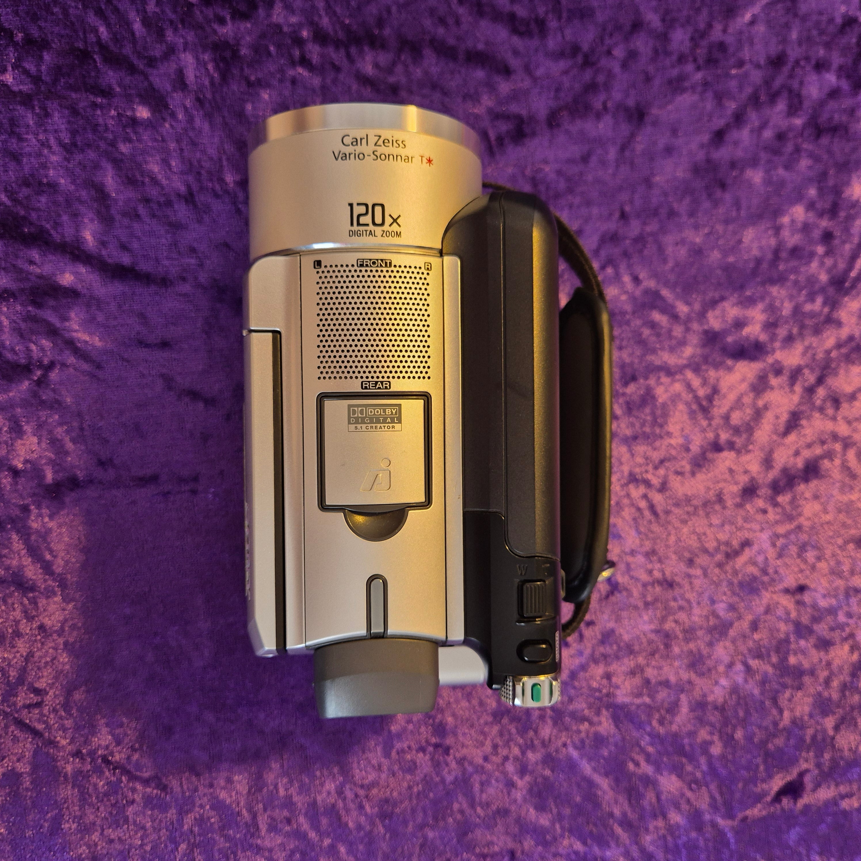 Sony Handycam DCR-SR90E