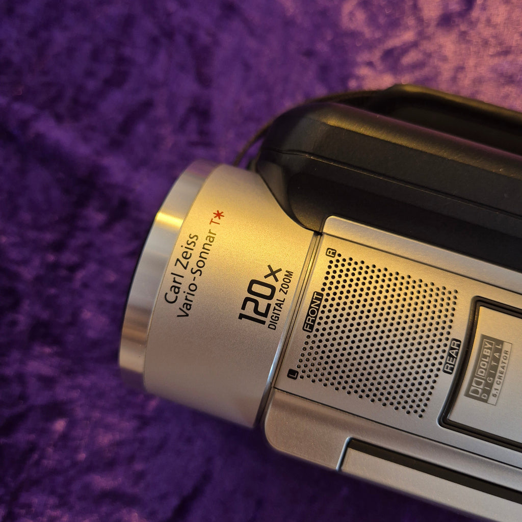 Sony Handycam DCR-SR90E