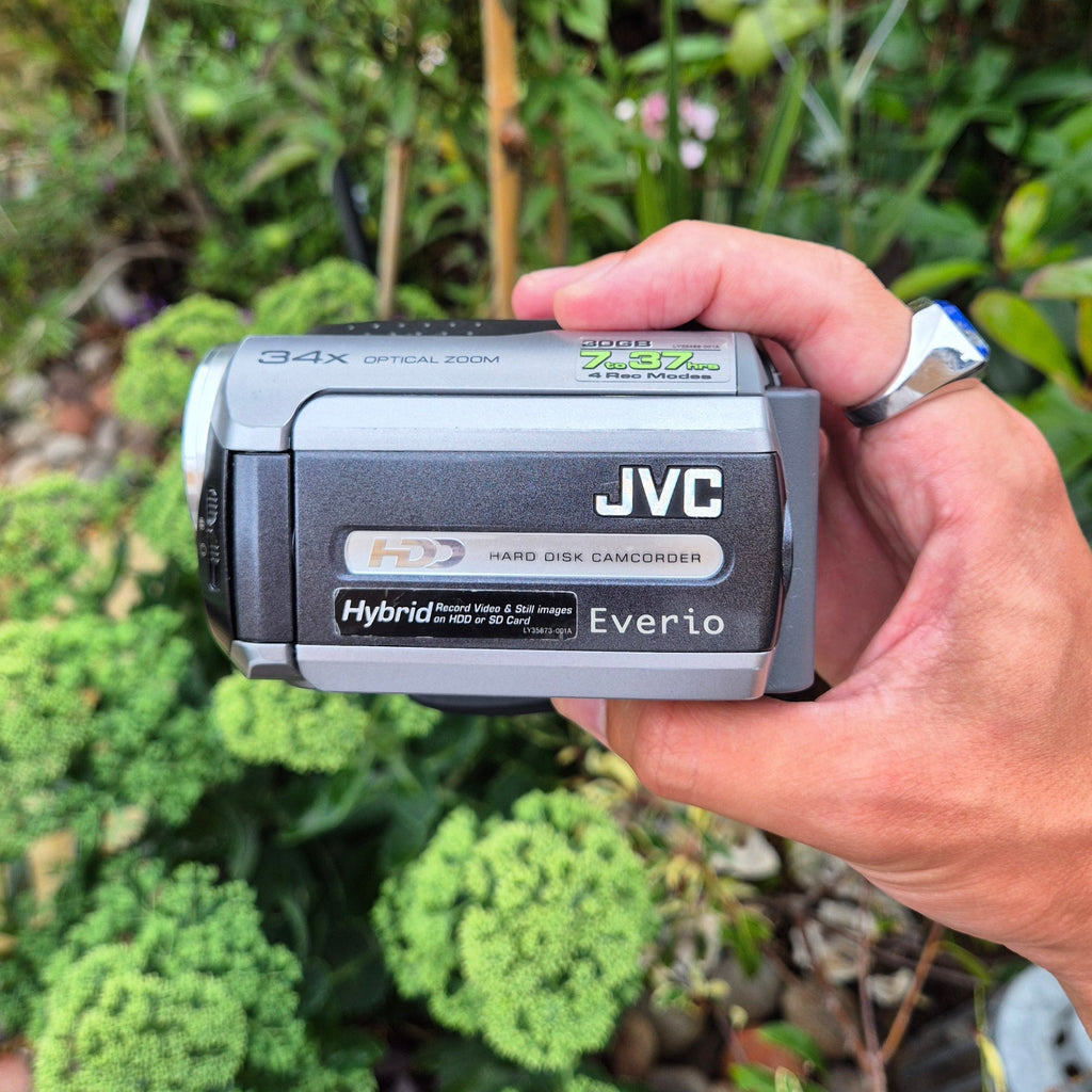 JVC Everio GZ-MG130e